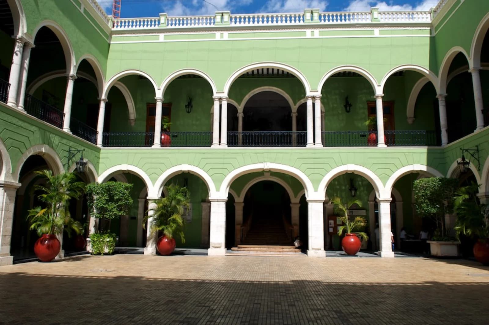 Arched courtyard in a colonial house in Mérida