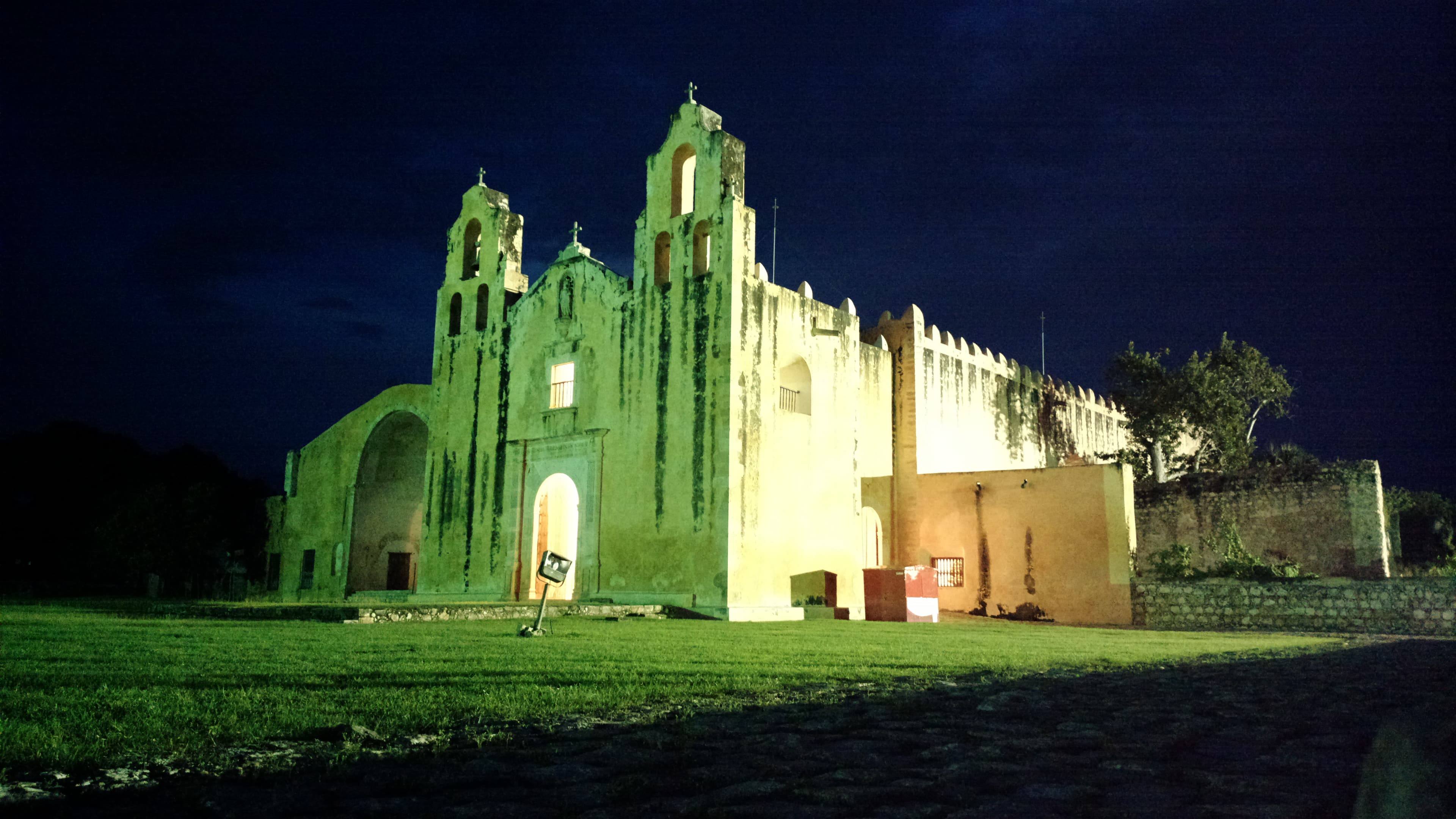 Spend a day learning living Maya traditions in Maní